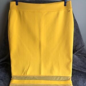 𝅺THALIA Sodi mesh stripe scuba pencil skirt yellow‎ in color #s1113